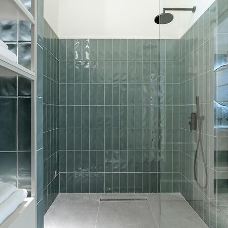Your 4 Bdrm Dream House Acropolis View & Jacuzzi 아테네 외부 사진